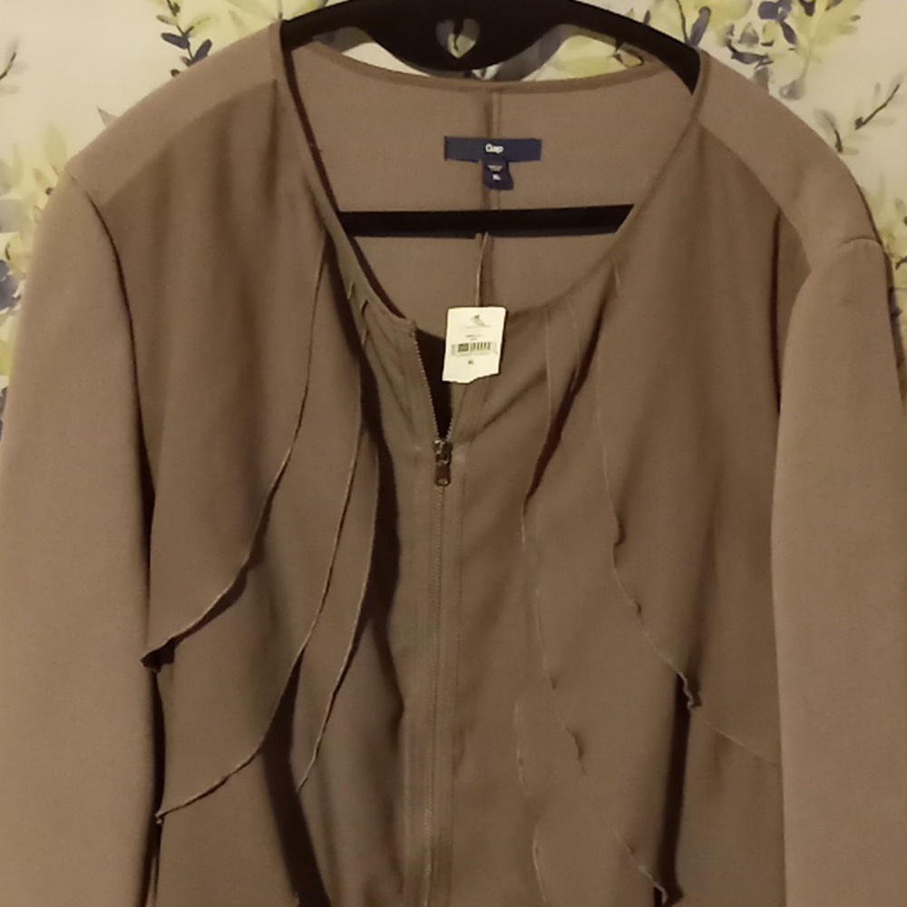 GAP ruffle Jacket - Picture 2 of 5